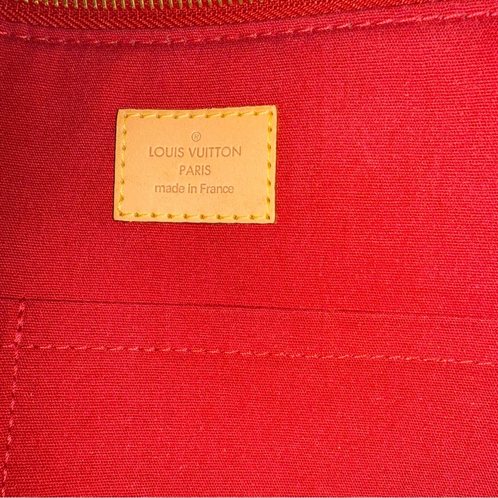 Louis Vuitton Monogram Vernis Bellevue PM (RED) Bag W / COA - Picture 15 of 16